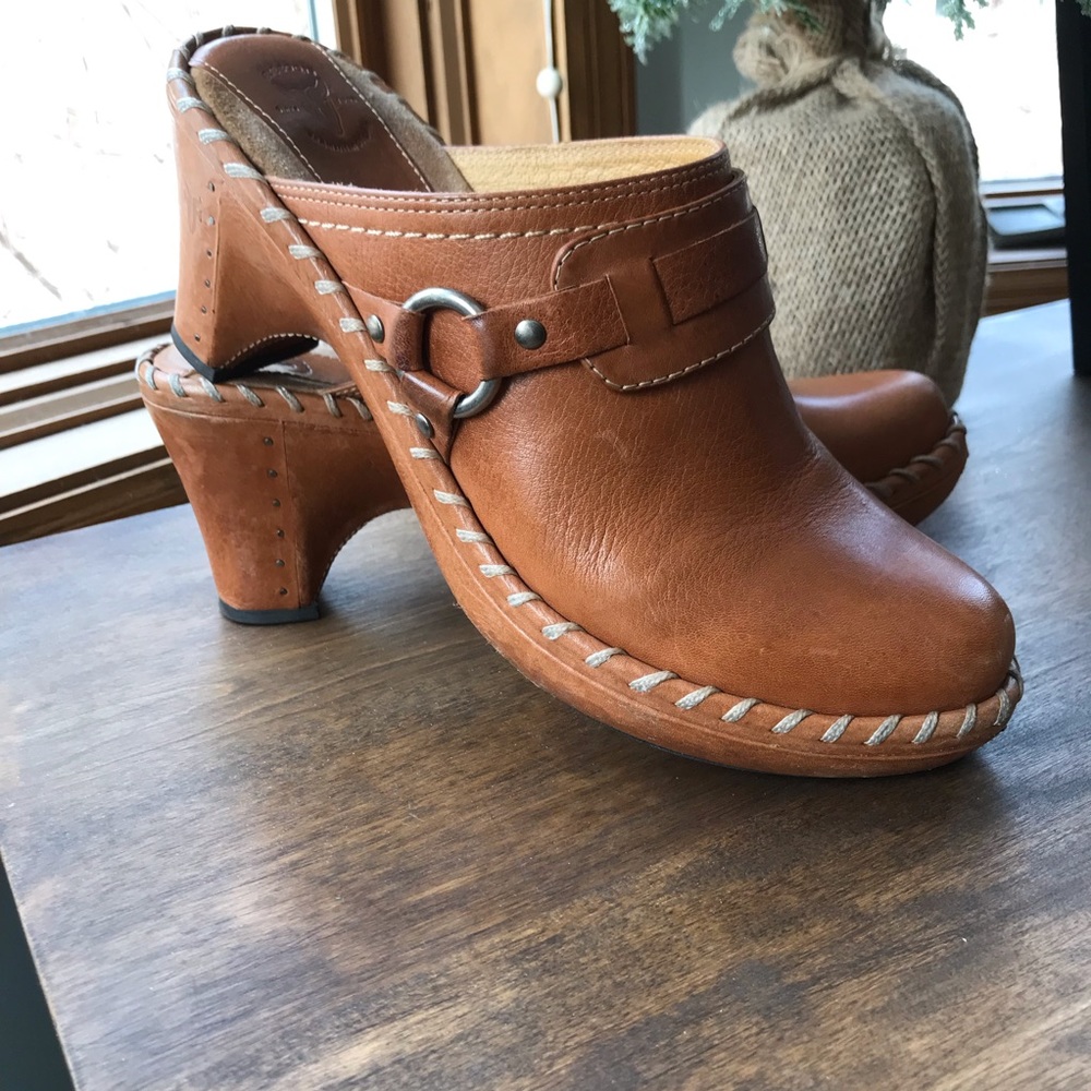 Ariat Brown Leather Clogs